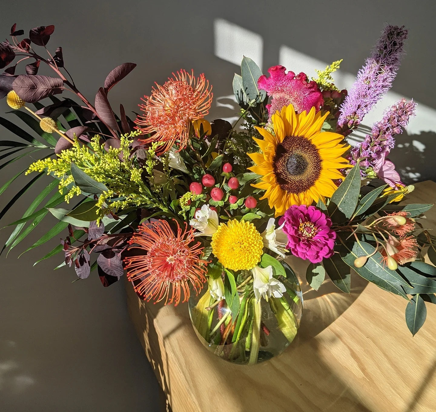 Low and Lush- Vibrant - Extra Large Arrangements